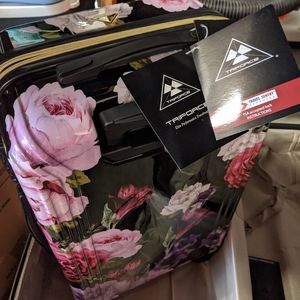 Triforce luggage 2 pieces